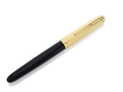 Parker® Parker 2123512 Deluxe Black And Gold Tone Fountain Pen - A23109