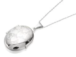 Silver Heart Design Hinged Oval Locket And Chain - F4331