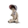 Lladro 01009126 Girl With Bonnet - P4317