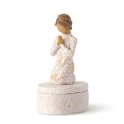 Willow Tree 28180 Prayer Of Peace Keepsake Box - P64166