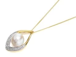 9ct Gold Two Colour Freshwater Pearl And Diamond Necklace - R7703